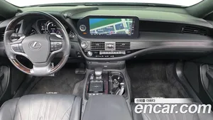 Lexus LS, 2021 — миниатюра 10