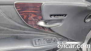 Lexus LS, 2021 — миниатюра 27