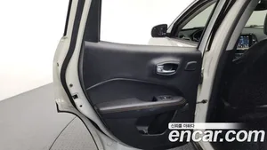 Jeep Compass, 2021 — миниатюра 15