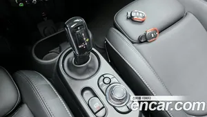 Mini Cooper, 2021 — миниатюра 12