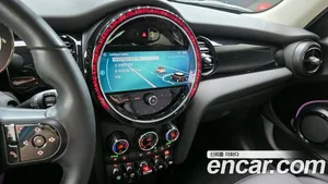 Mini Cooper, 2021 — миниатюра 21