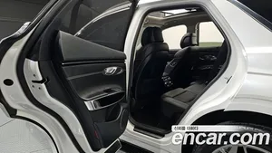 Genesis GV70, 2023 — миниатюра 18