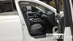 Genesis GV70, 2023 — миниатюра 16