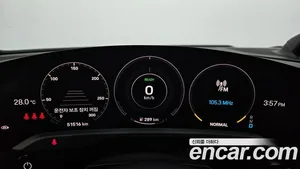 Porsche Taycan, 2022 — миниатюра 11