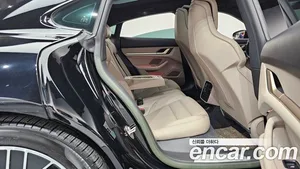 Porsche Taycan, 2022 — миниатюра 17