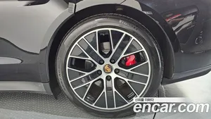 Porsche Taycan, 2022 — миниатюра 7