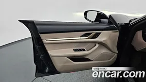 Porsche Taycan, 2022 — миниатюра 14