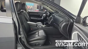 Nissan Altima, 2018 — миниатюра 17
