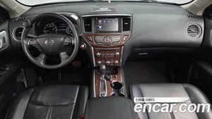 Nissan Pathfinder, 2017 — миниатюра 7