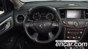 Nissan Pathfinder, 2017 — миниатюра 13