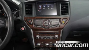 Nissan Pathfinder, 2017 — миниатюра 15