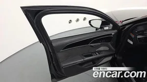 Audi A8, 2021 — миниатюра 45
