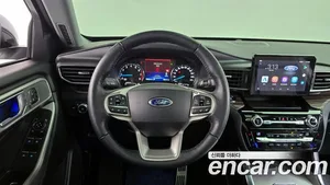 Ford Explorer, 2021 — миниатюра 18