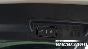 Ford Explorer, 2021 — миниатюра 21
