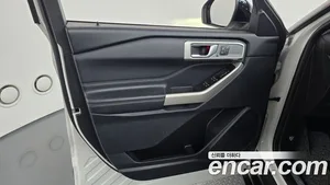 Ford Explorer, 2021 — миниатюра 14