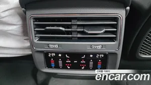 Audi SQ7, 2026 — миниатюра 30
