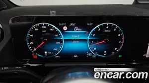 Mercedes-Benz GLA-Class, 2023 — миниатюра 11