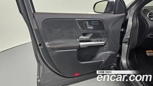 Mercedes-Benz GLA-Class, 2023 — миниатюра 14