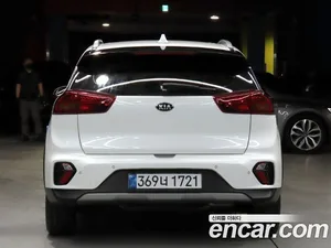 Kia Niro, 2021 — миниатюра 3