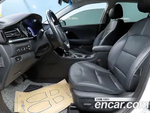 Kia Niro, 2021 — миниатюра 14