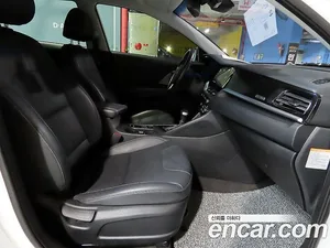 Kia Niro, 2021 — миниатюра 15