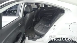 Hyundai Avante, 2016 — миниатюра 11