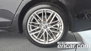 Genesis G70, 2019 — миниатюра 7