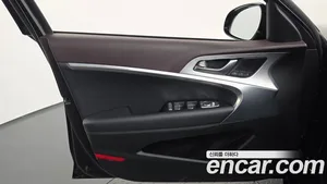 Genesis G70, 2019 — миниатюра 14