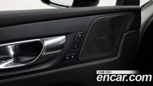 Volvo XC60, 2020 — миниатюра 26