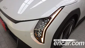 Kia EV4, 2025 — миниатюра 8