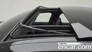 Mercedes-Benz E-Class, 2025 — миниатюра 12
