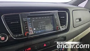 Kia Carnival, 2016 — миниатюра 14