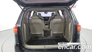 Kia Carnival, 2016 — миниатюра 20