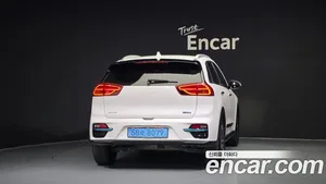 Kia Niro, 2021 — миниатюра 4