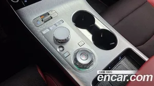 Genesis GV70, 2025 — миниатюра 9
