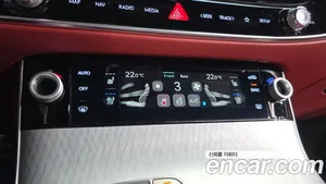 Genesis GV70, 2025 — миниатюра 17