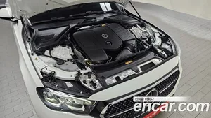 Mercedes-Benz E-Class, 2025 — миниатюра 6