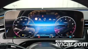 Mercedes-Benz E-Class, 2025 — миниатюра 8