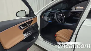 Mercedes-Benz E-Class, 2025 — миниатюра 10