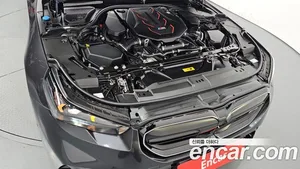 BMW M5, 2025 — миниатюра 6