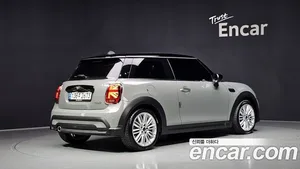 Mini Cooper, 2021 — миниатюра 2