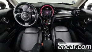 Mini Cooper, 2021 — миниатюра 7