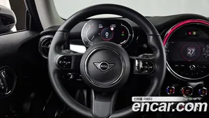 Mini Cooper, 2021 — миниатюра 13