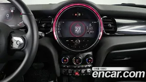 Mini Cooper, 2021 — миниатюра 15
