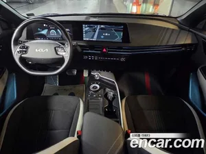 Kia EV6, 2023 — миниатюра 6