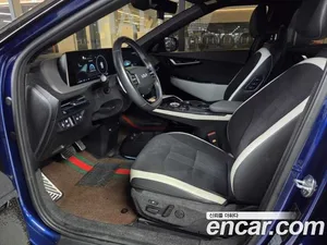 Kia EV6, 2023 — миниатюра 7