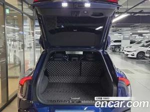 Kia EV6, 2023 — миниатюра 20