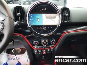 Mini Countryman, 2023 — миниатюра 10