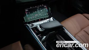 Audi e-tron, 2023 — миниатюра 9