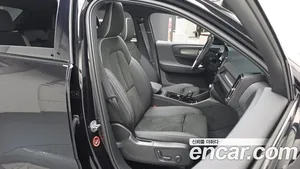 Volvo XC40, 2025 — миниатюра 18